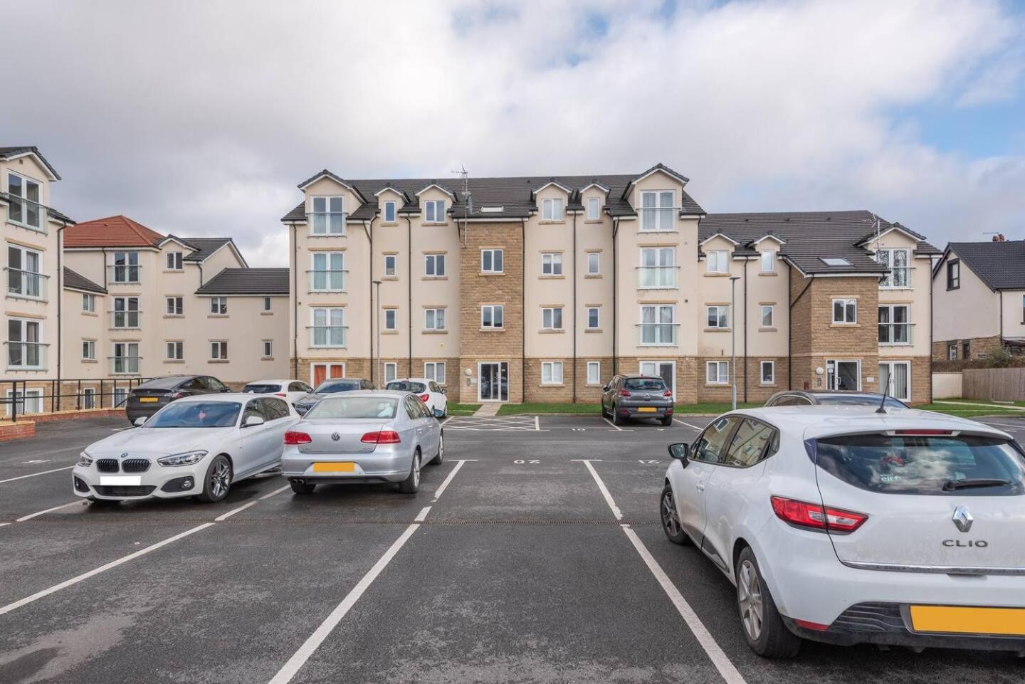 Апартаменты Luxurious 3-Bed Penthouse In Sheffield Handsworth Экстерьер фото